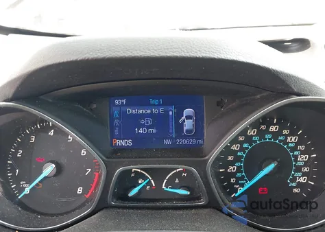 2013 Ford Escape Se z USA, uszkodzony, nr VIN 1FMCU0GX2DUB36015